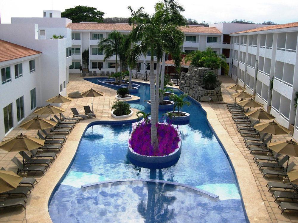 Готель La Isla Huatulco Екстер'єр фото