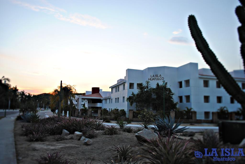 Готель La Isla Huatulco Екстер'єр фото