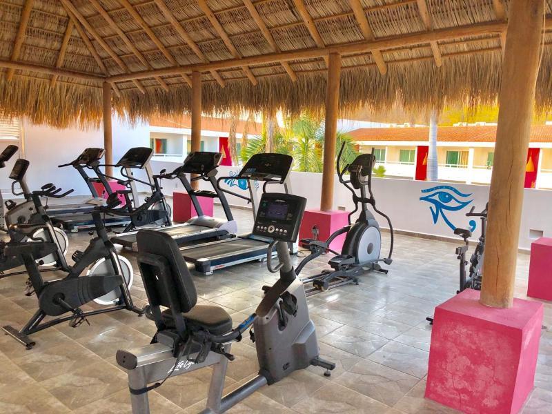 Готель La Isla Huatulco Екстер'єр фото